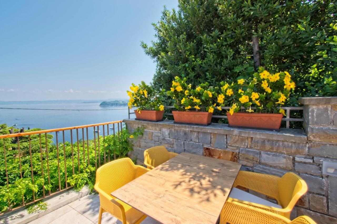 Sea View Guesthouse Opara Пиран Экстерьер фото