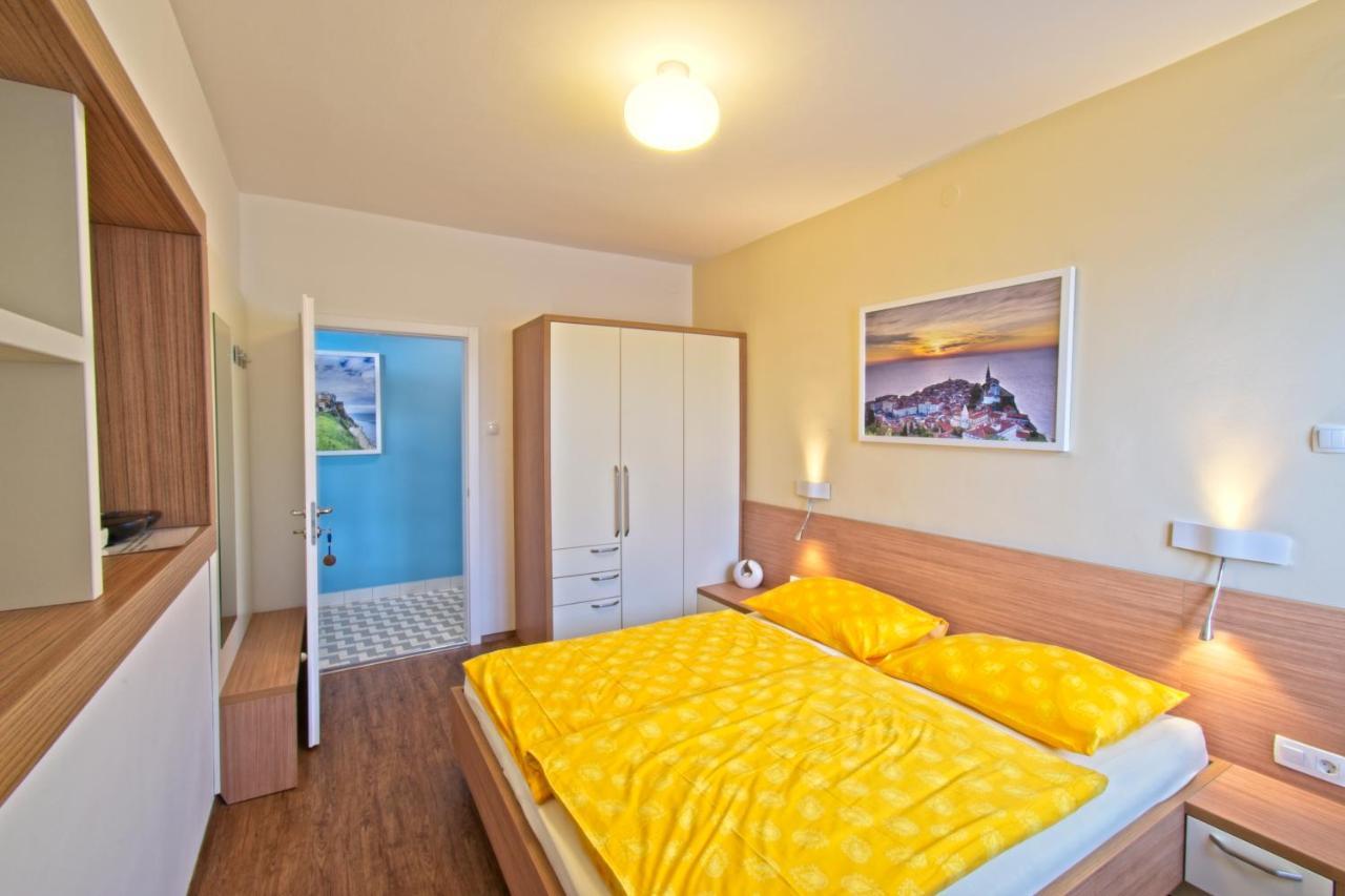 Sea View Guesthouse Opara Пиран Экстерьер фото